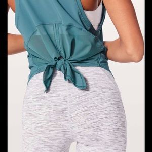 *Rare* LULULEMON “Ace” tank top - Persian blue ✨🦋